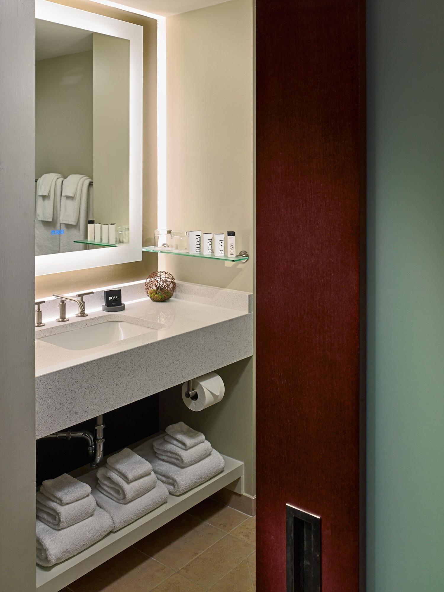The Hotel At Auburn University Bagian luar foto