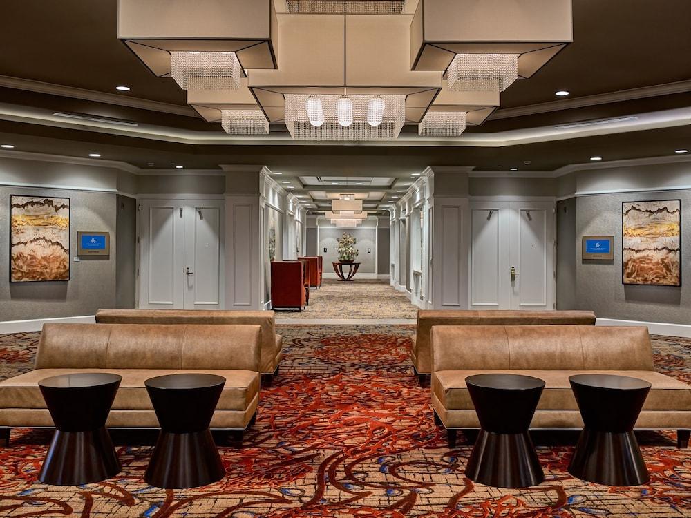 The Hotel At Auburn University Bagian luar foto