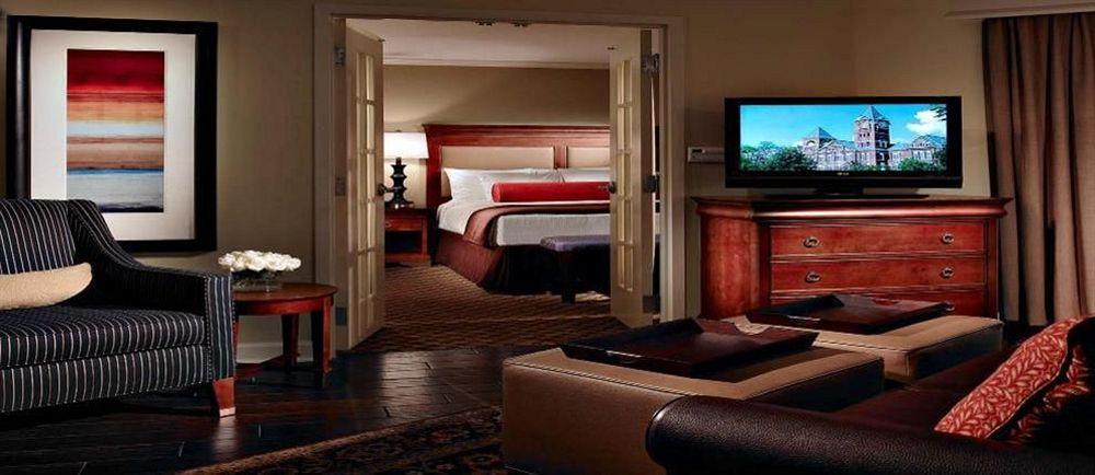 The Hotel At Auburn University Bagian luar foto