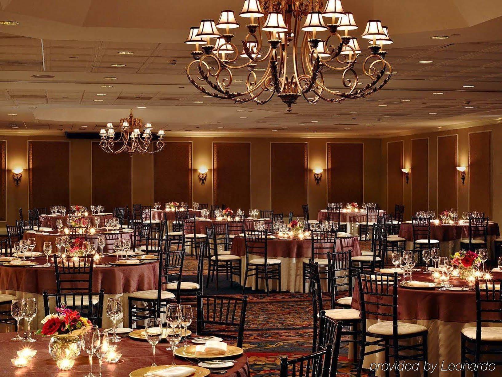 The Hotel At Auburn University Bagian luar foto