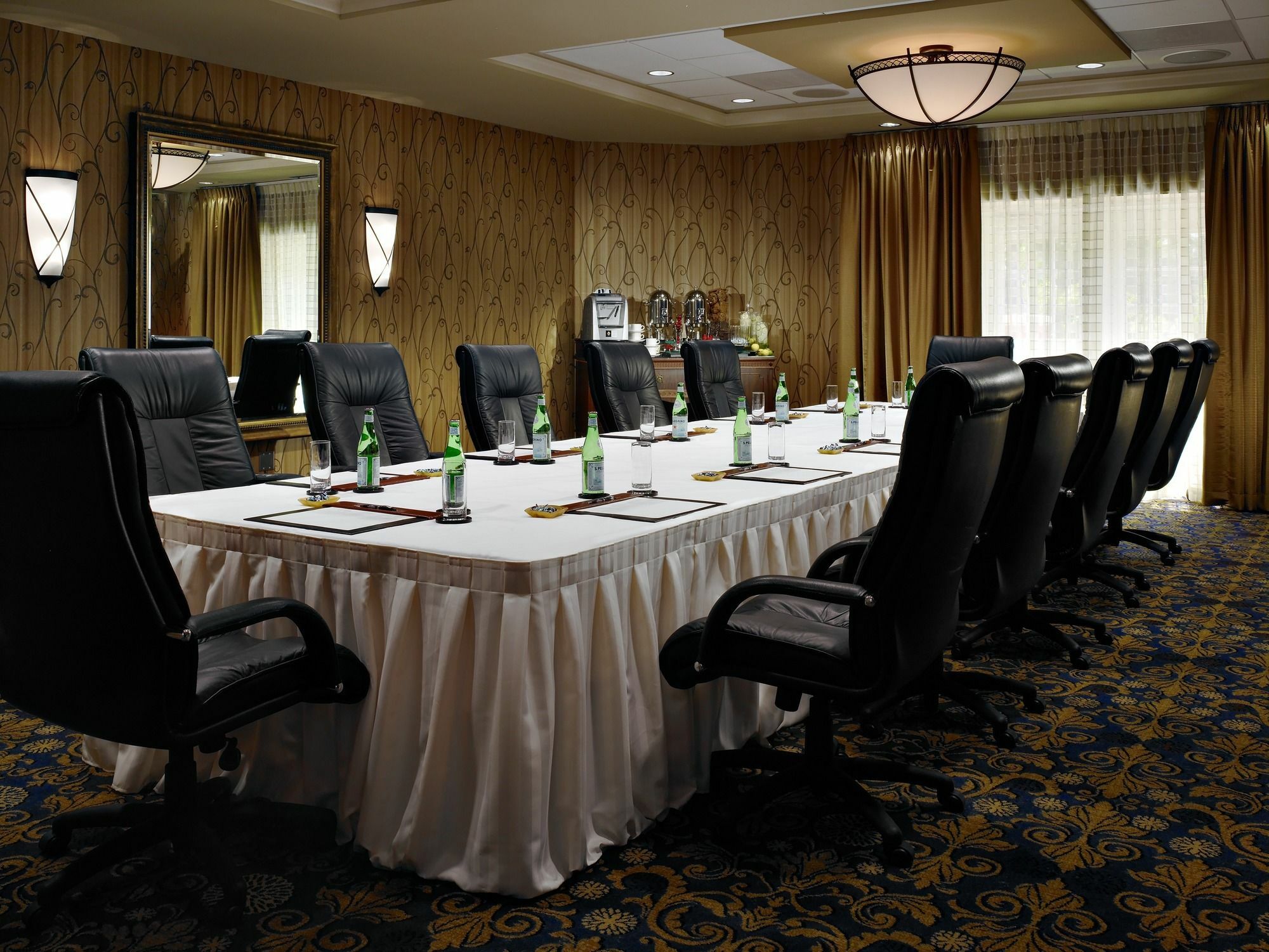 The Hotel At Auburn University Bagian luar foto